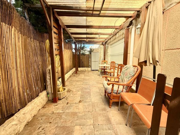 Image No.3-3 Bed House for sale
