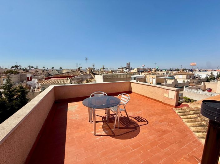 Image No.34-3 Bed House for sale