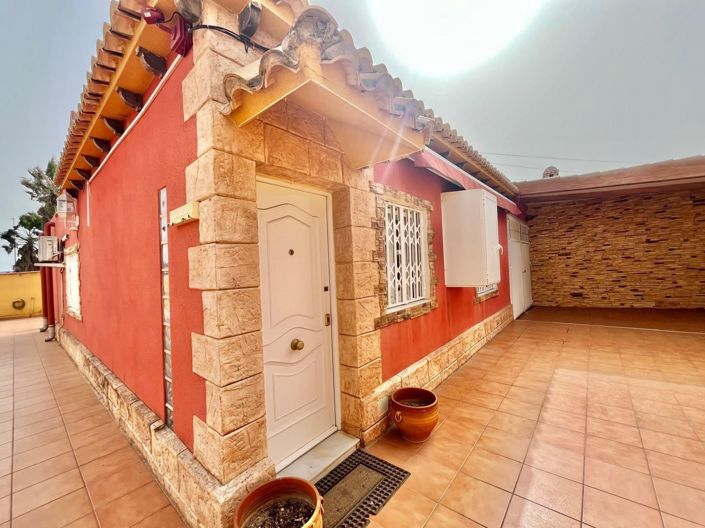 Image No.4-Villa de 2 chambres à vendre à Torrevieja