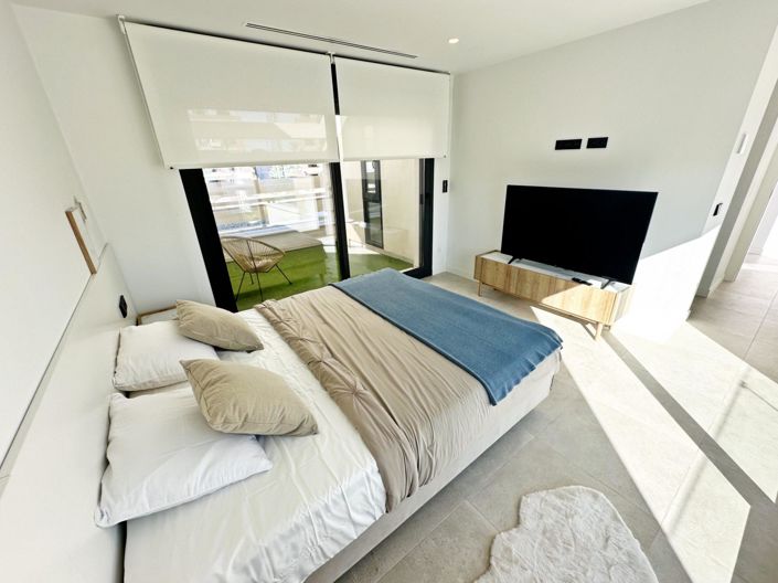 Image No.39-3 Bed Villa for sale