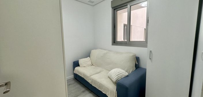 Image No.11-3 Bed Apartment for sale