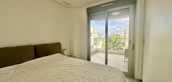 Image No.5-3 Bed Apartment for sale