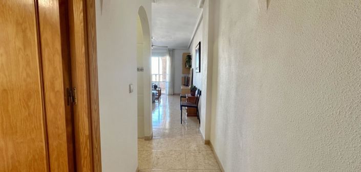 Image No.7-Appartement de 2 chambres à vendre à Torrevieja
