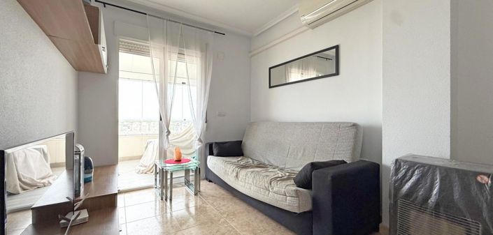 Image No.2-Appartement de 2 chambres à vendre à Torrevieja