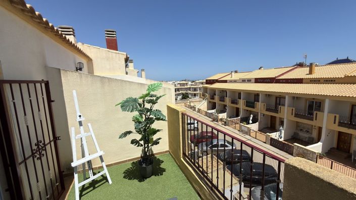 Image No.41-3 Bed House for sale