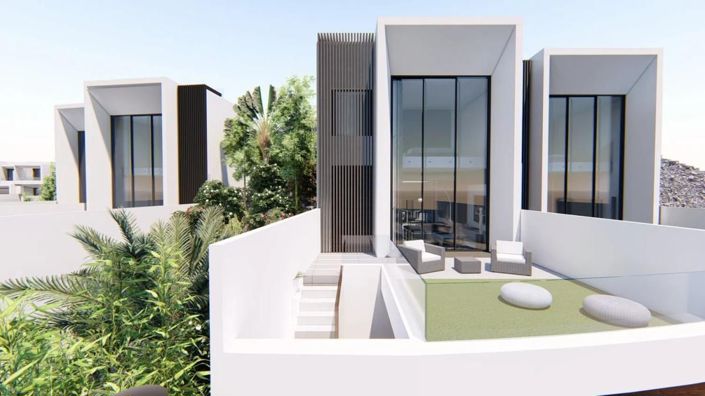 Image No.20-3 Bed Townhouse for sale