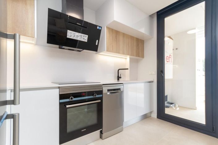 Image No.2-3 Bed Apartment for sale