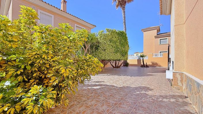 Image No.5-Villa de 4 chambres à vendre à Orihuela