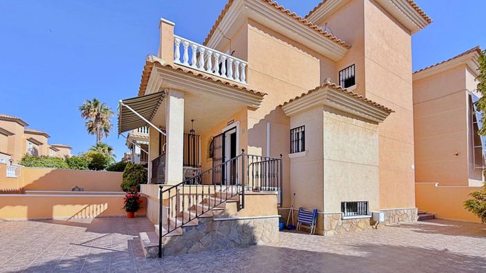 Image No.9-Villa de 4 chambres à vendre à Orihuela