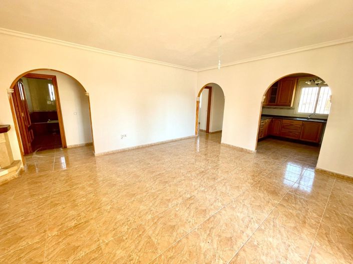 Image No.31-Villa de 4 chambres à vendre à Crevillente
