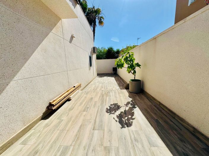 Image No.39-4 Bed Villa for sale