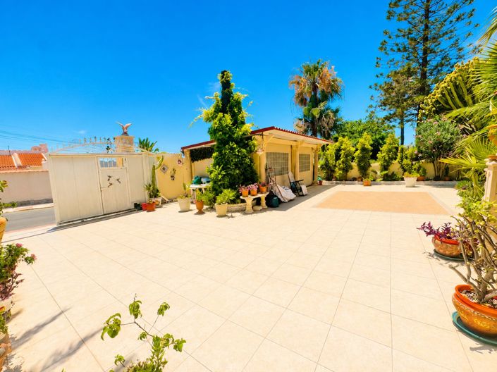 Image No.48-4 Bed Villa for sale