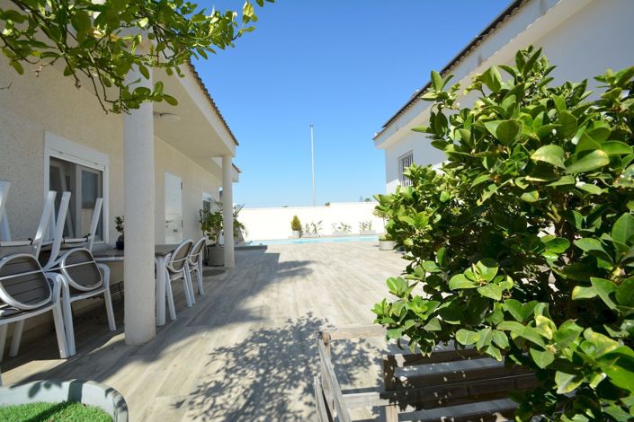 Image No.5-4 Bed Villa for sale