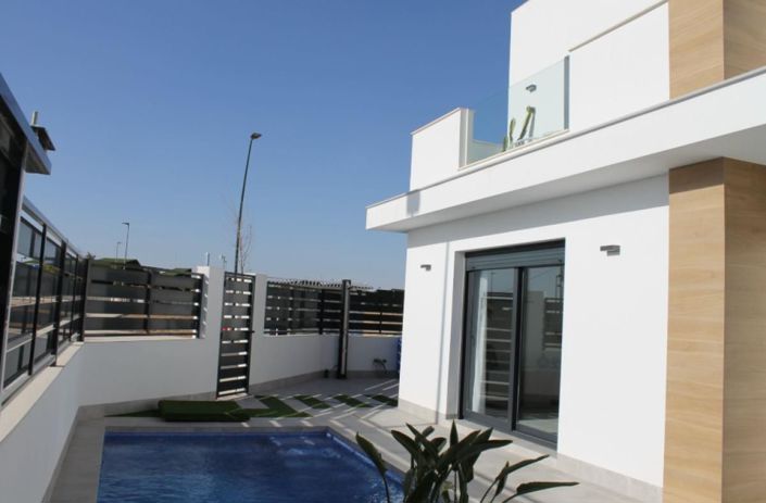 Image No.3-2 Bed Villa for sale