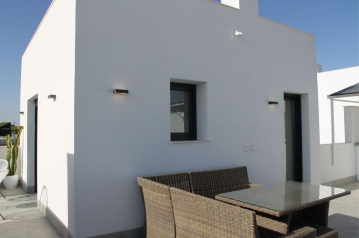 Image No.7-2 Bed Villa for sale