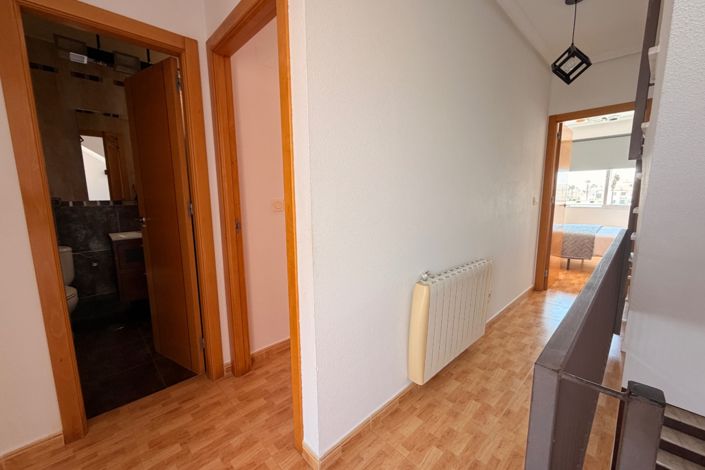 Image No.39-3 Bed Townhouse for sale