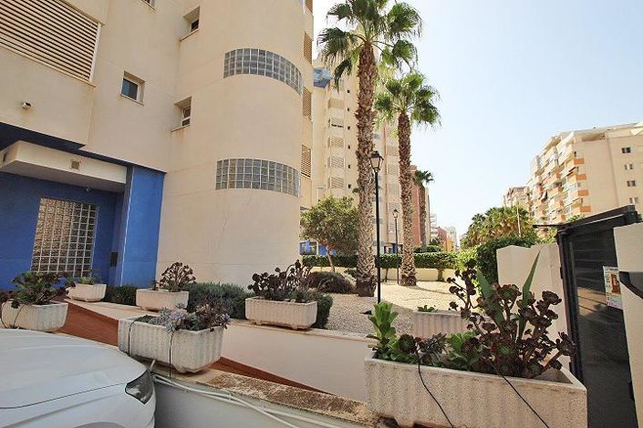 Image No.26-3 Bed Apartment for sale