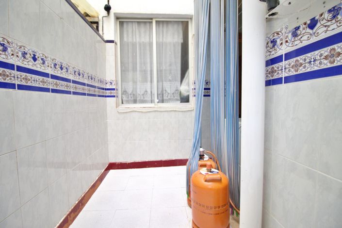Image No.14-3 Bed Apartment for sale