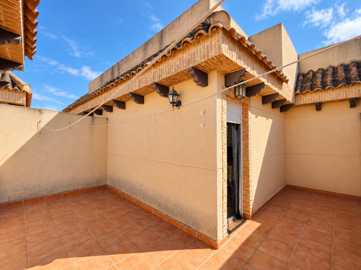 Image No.43-4 Bed Townhouse for sale