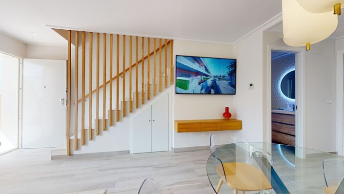 Image No.9-3 Bed Townhouse for sale