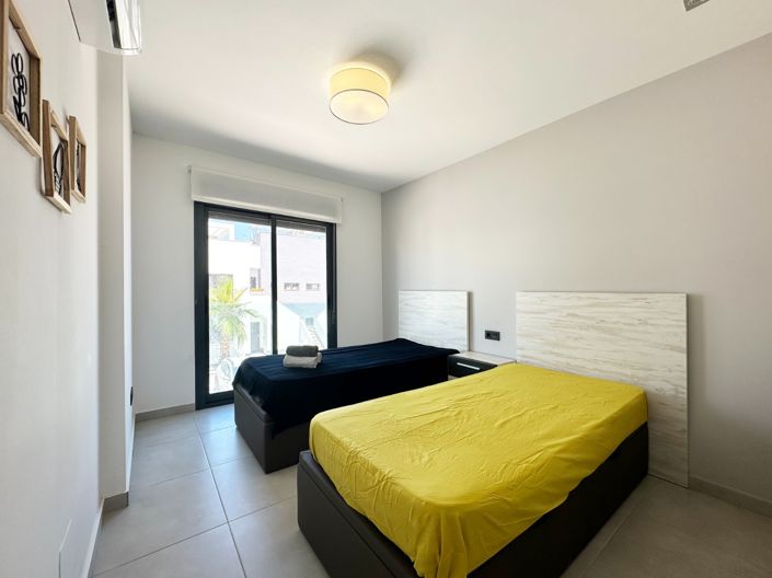 Image No.24-2 Bed Apartment for sale