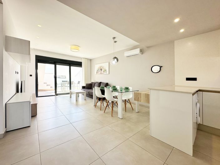 Image No.27-2 Bed Apartment for sale