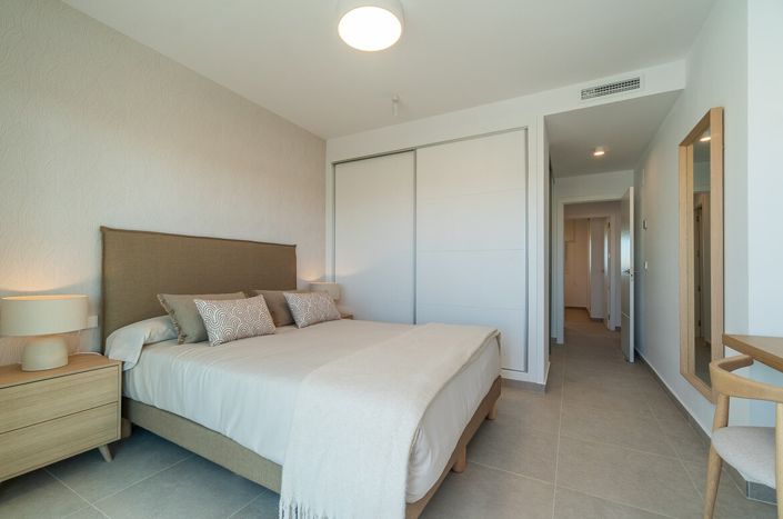 Image No.22-3 Bed Apartment for sale