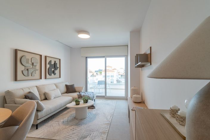 Image No.7-3 Bed Apartment for sale