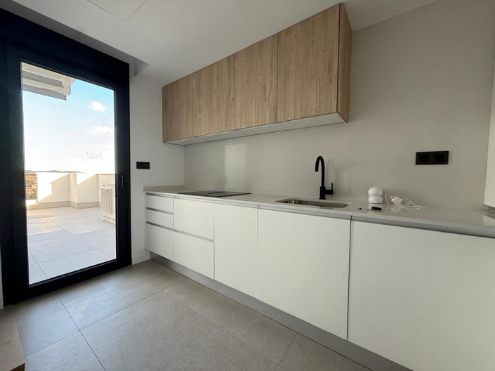 Image No.7-2 Bed Apartment for sale