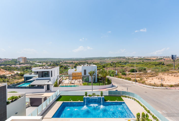 Image No.49-4 Bed Villa for sale
