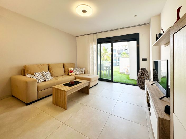 Image No.32-2 Bed Apartment for sale