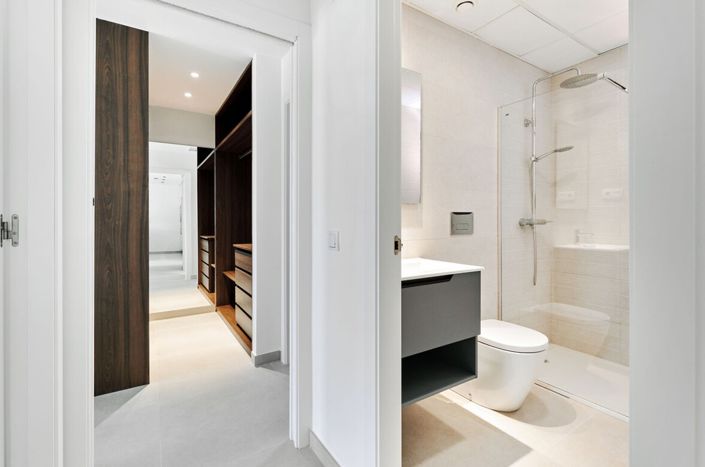 Image No.27-2 Bed Apartment for sale