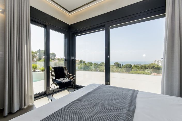 Image No.11-6 Bed Villa for sale