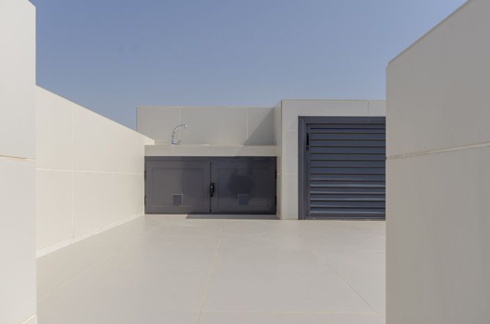 Image No.26-6 Bed Villa for sale