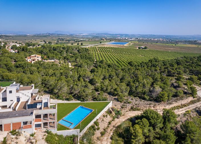 Image No.41-2 Bed Villa for sale