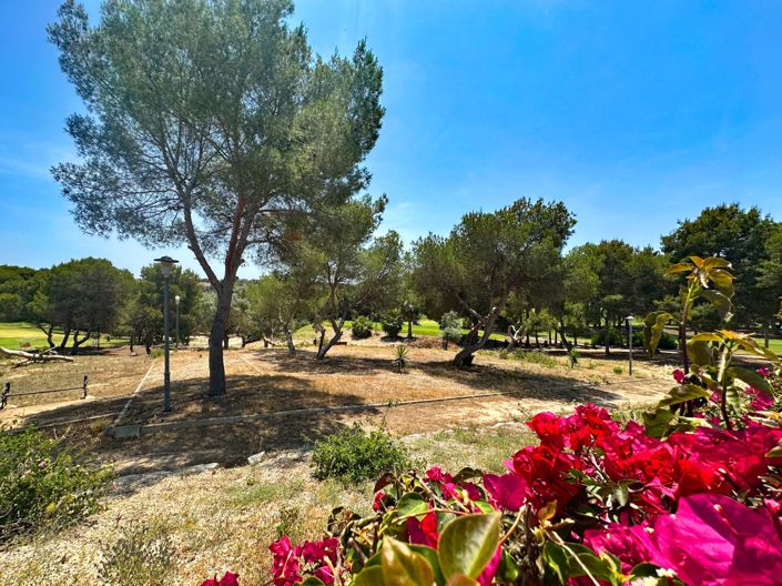 Image No.20-3 Bed Villa for sale