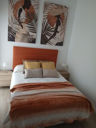 Image No.20-2 Bed Apartment for sale