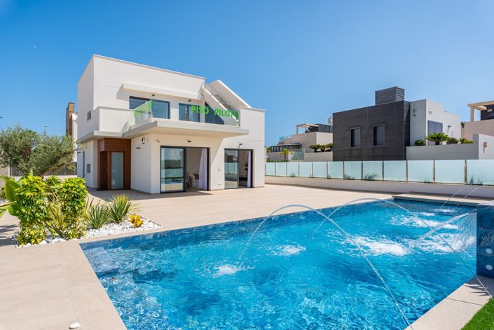 Image No.30-3 Bed Villa for sale