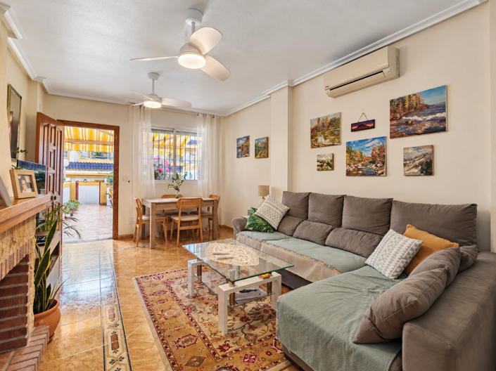 Image No.11-3 Bed Townhouse for sale