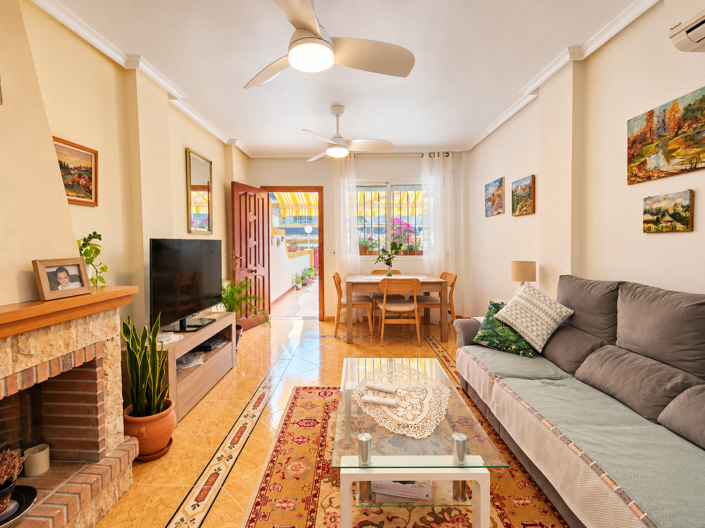Image No.12-3 Bed Townhouse for sale