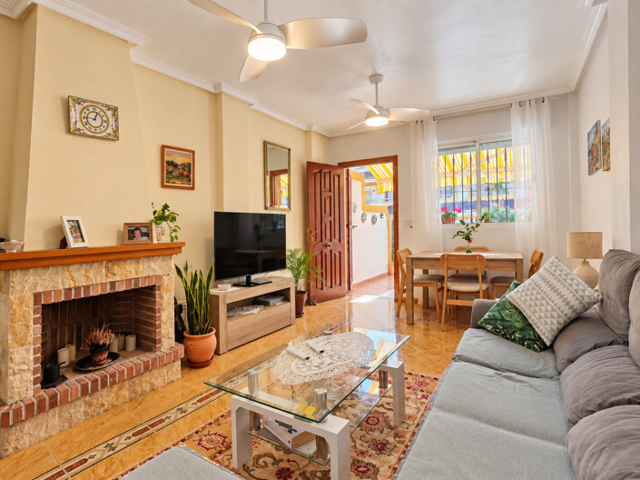 Image No.13-3 Bed Townhouse for sale