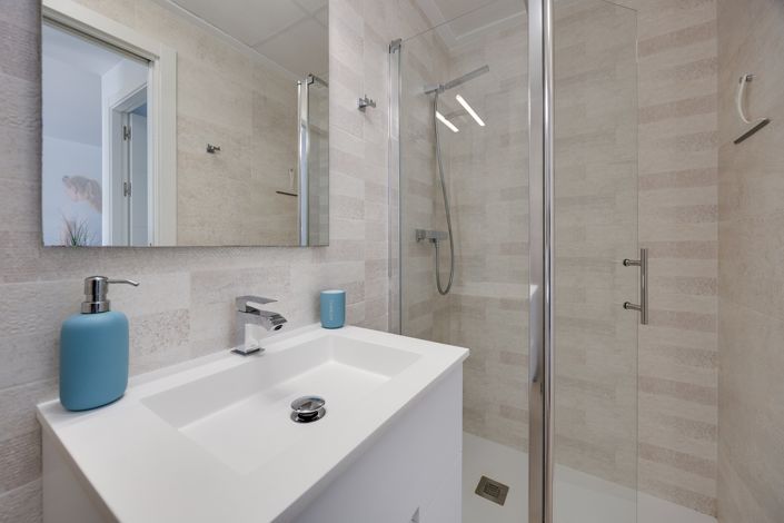 Image No.10-2 Bed Apartment for sale