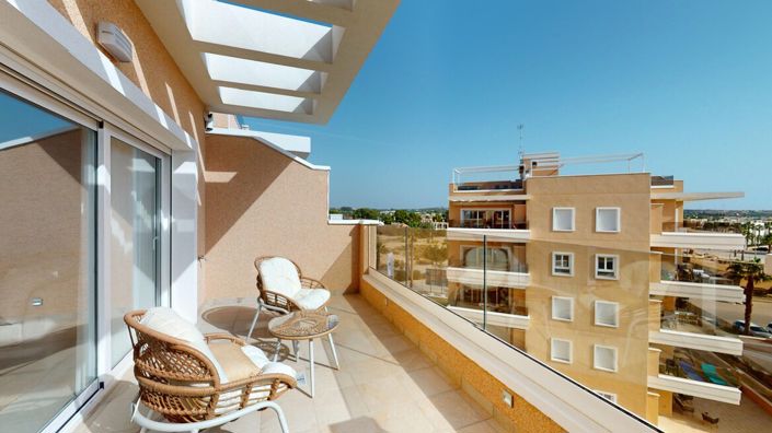 Image No.37-3 Bed Apartment for sale