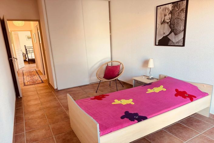 Image No.17-3 Bed Apartment for sale