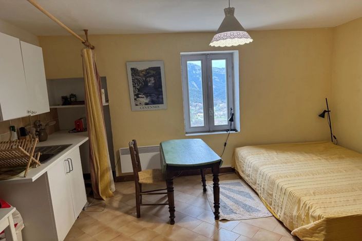 Image No.25-4 Bed House for sale