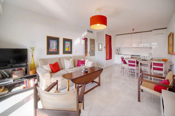 Image No.13-1 Bed Apartment for sale