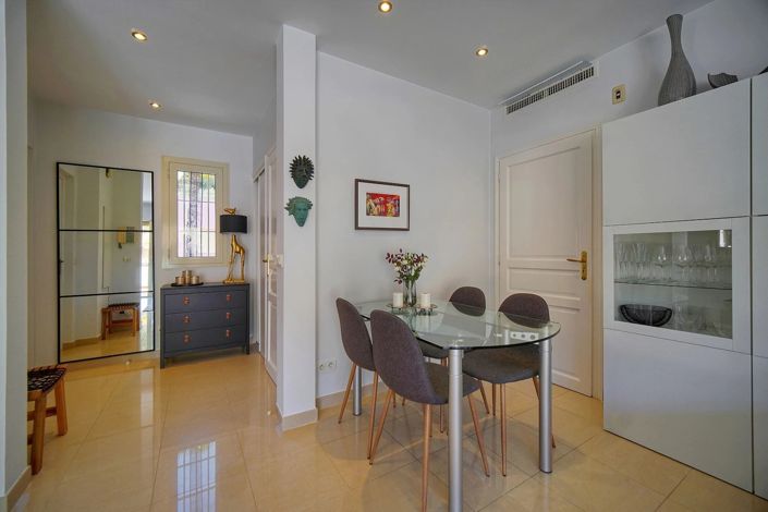 Image No.13-2 Bed Apartment for sale