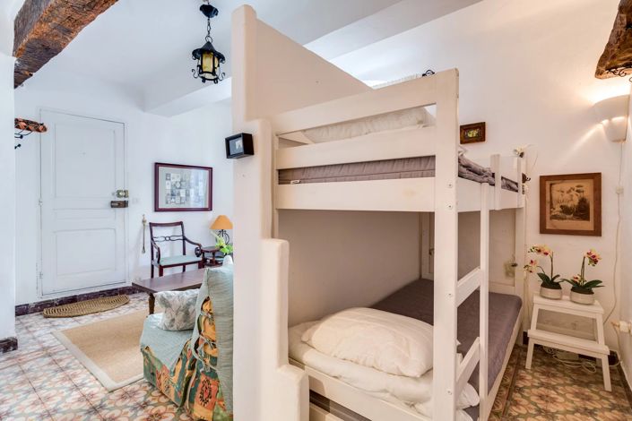 Image No.6-1 Bed House for sale