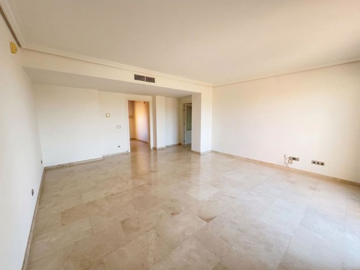 Image No.19-Propriété de 2 chambres à vendre à Casares