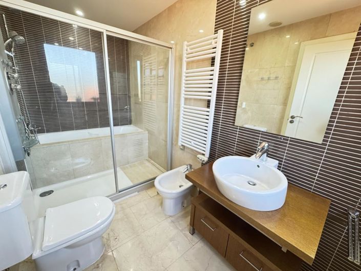Image No.29-Propriété de 2 chambres à vendre à Casares